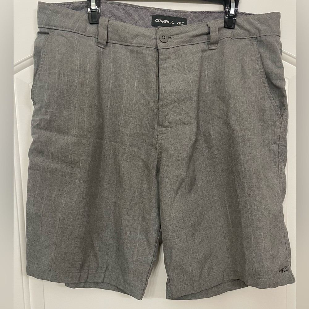 O’Neill men’s shorts size 36
